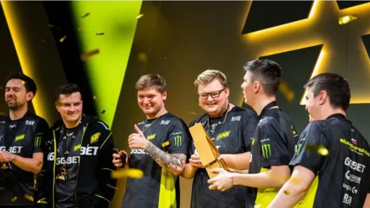 经验丰富的 经验丰富的