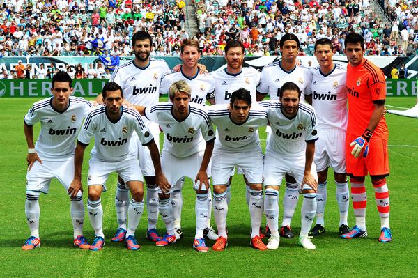 却依旧吞下 却依旧吞下